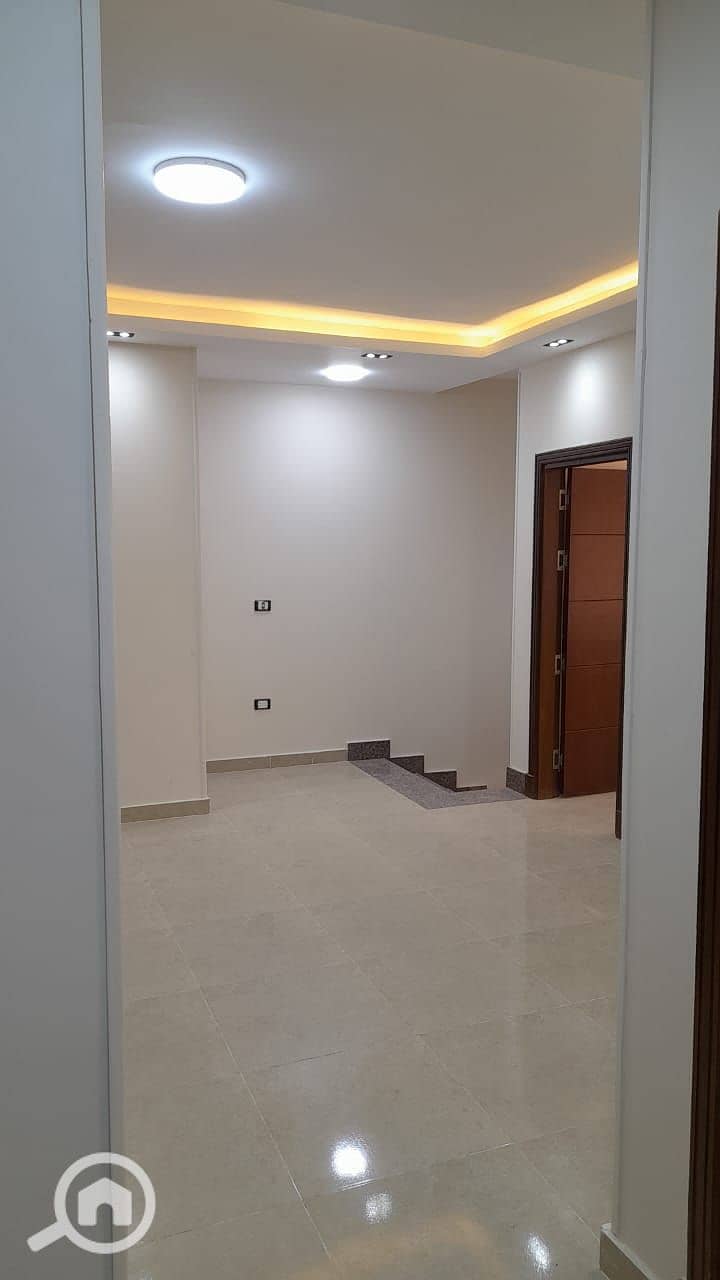 6 WhatsApp Image 2025-11-04 at 11.14. 24 AM. jpeg