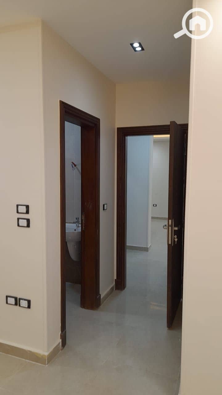 9 WhatsApp Image 2025-11-04 at 11.14. 24 AM (1). jpeg