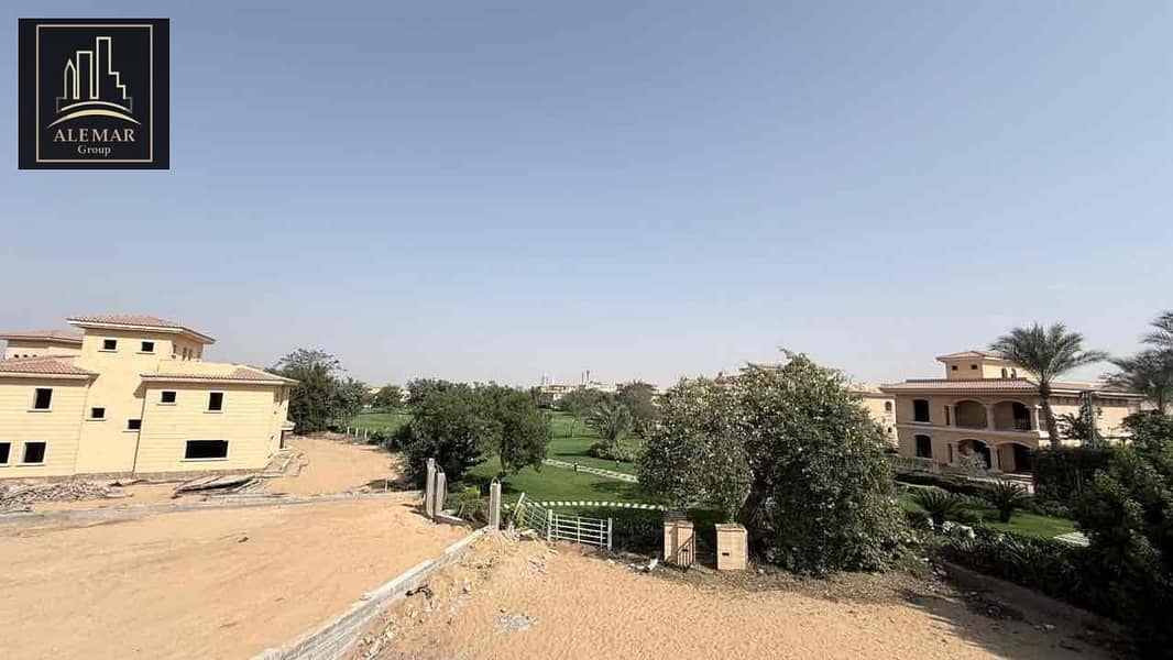 16 3d270cc3-5805-4693-a6dd-9a31295de1bd. jpg