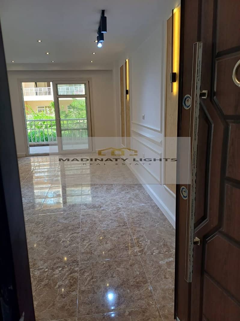 2 8a0b9d04-f7bf-45d3-96d0-469d62fd9134. jpg