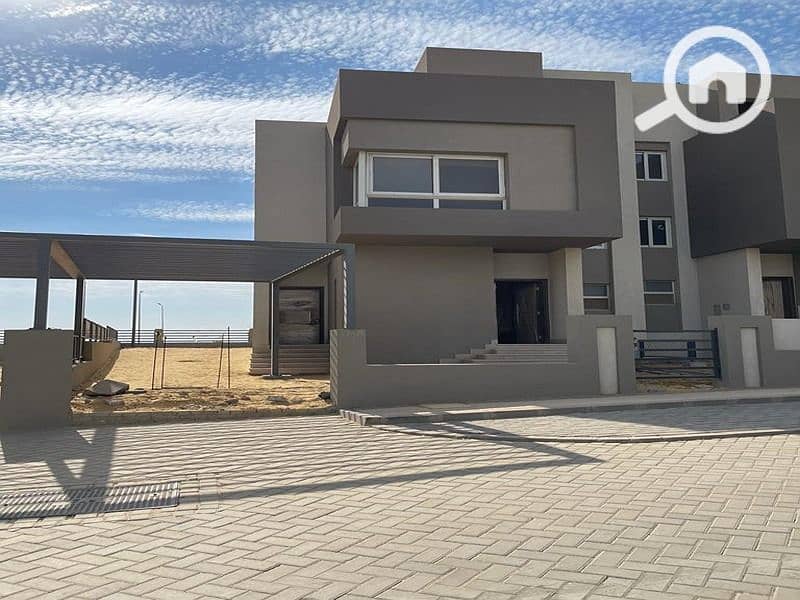 3 99f04b9b-40bb-4d40-8de1-ee8a65b58faf (1). jpg