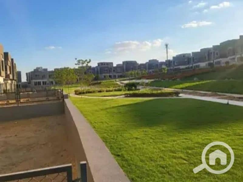 11 122458d0-4836-48c4-87cb-180ad7c9d6d4. jpg