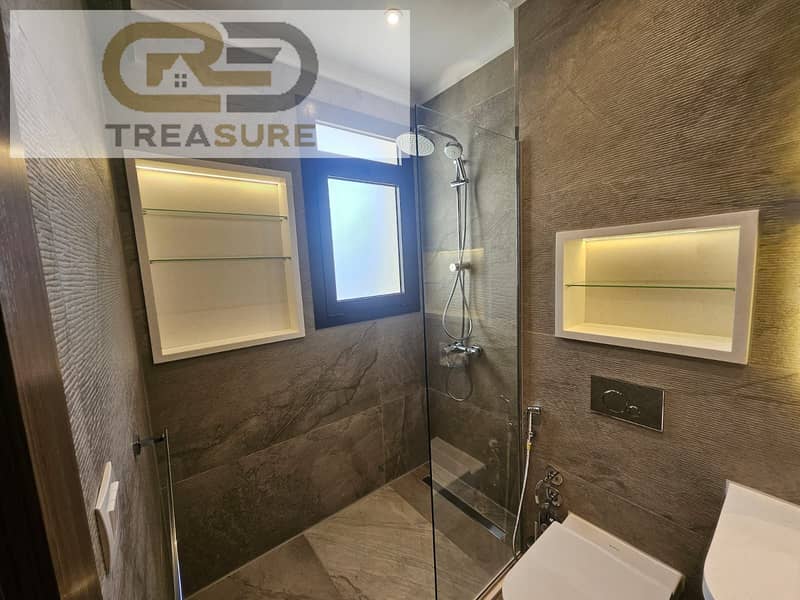 26 WhatsApp Image 2025-10-27 at 5.49. 44 PM. jpeg