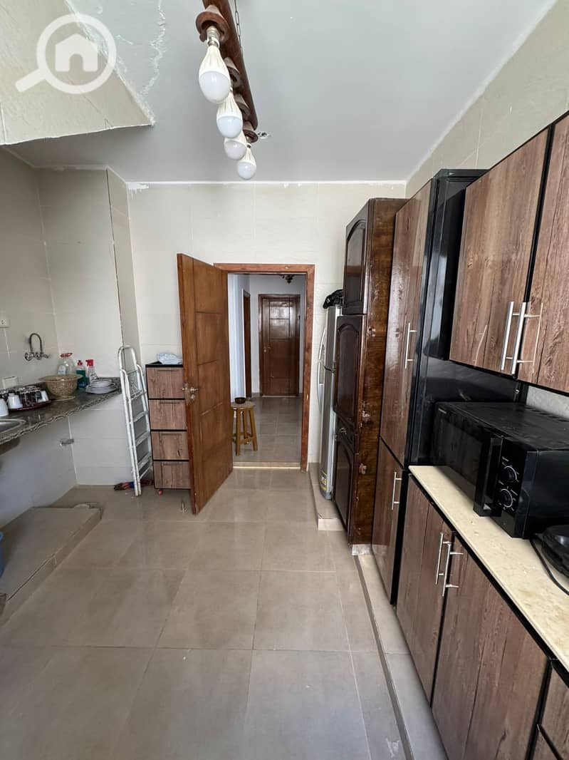 2 266f8105-1ef0-4b01-9b7d-1ad57ebc3a9c. jpeg