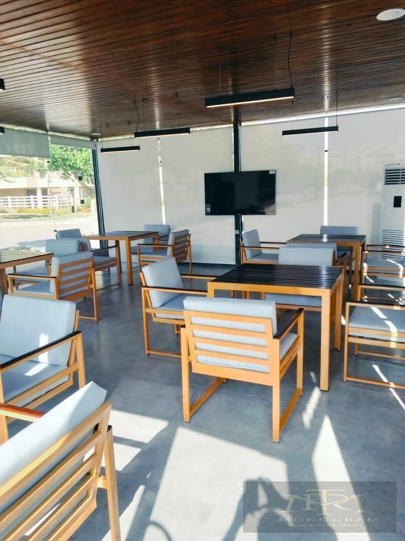 14 e3ad2d0f-ddc8-4b8d-9f01-15bcf82b01f6. jpg