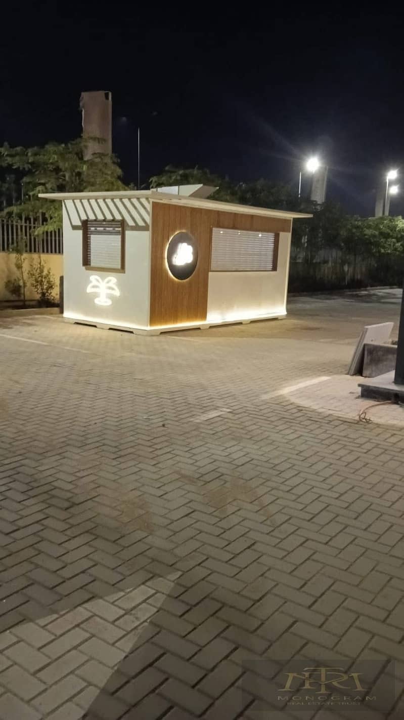 15 e9a2ba87-30f7-4271-8fe6-0561dbfc6679. jpg