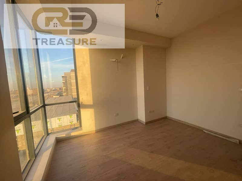 6 WhatsApp Image 2025-08-20 at 1.24. 36 PM. jpeg