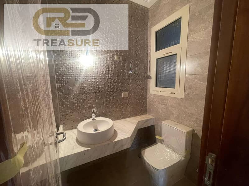 10 WhatsApp Image 2025-08-20 at 1.24. 32 PM (1). jpeg