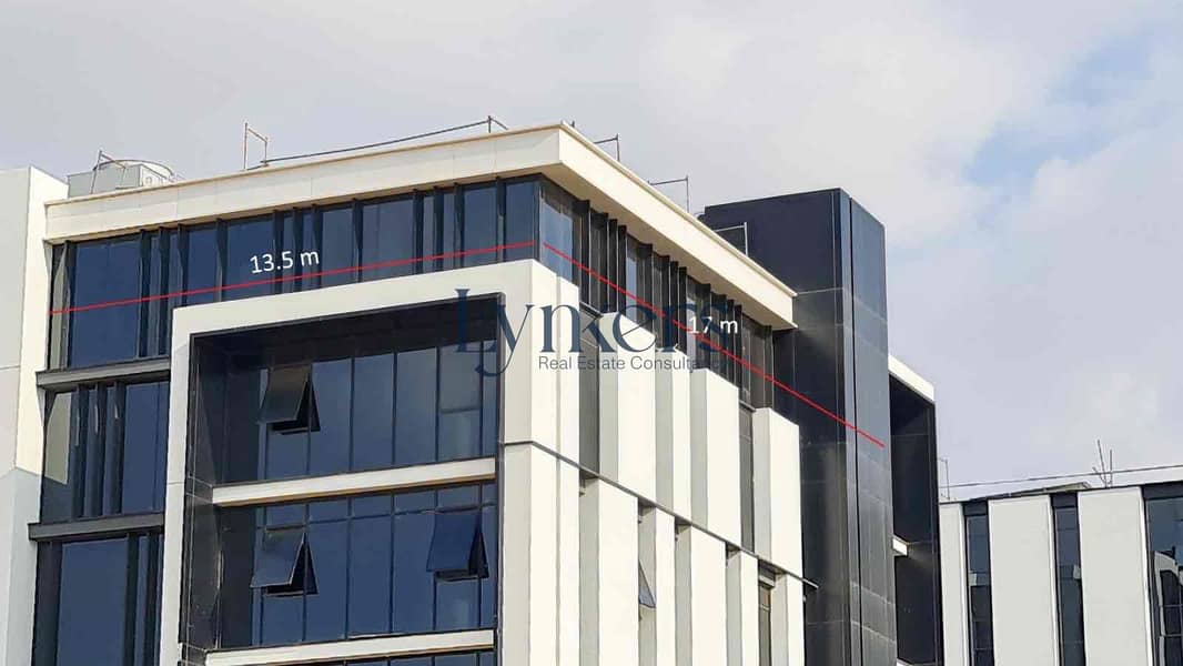 2 0ef343e7-de7d-4f9a-bf93-706169e130a8. jpg