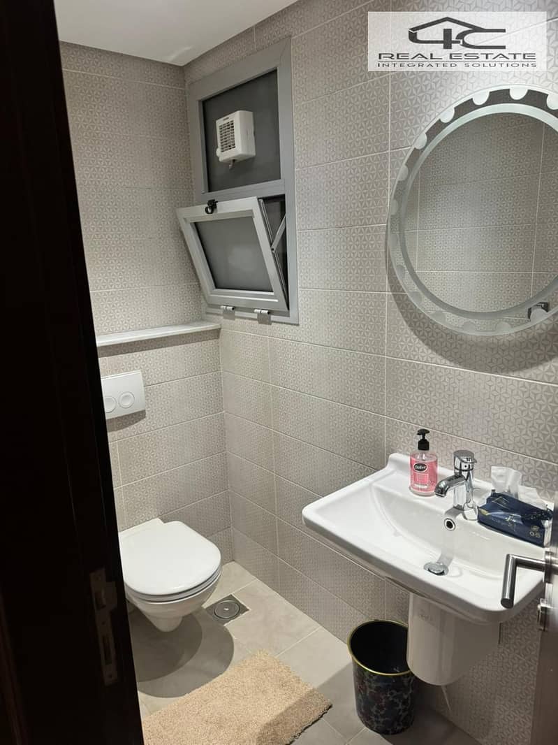 8 WhatsApp Image 2025-11-03 at 9.49. 37 PM (1). jpeg