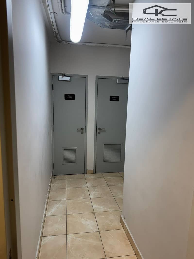 10 WhatsApp Image 2025-11-03 at 9.49. 38 PM (1). jpeg