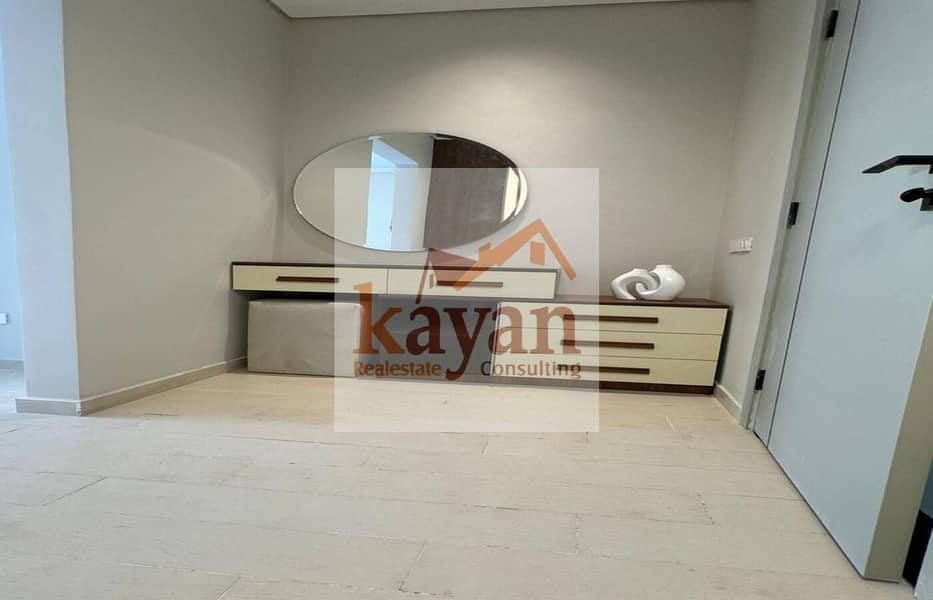 5 WhatsApp Image 2025-11-04 at 10.47. 05 (1). jpeg