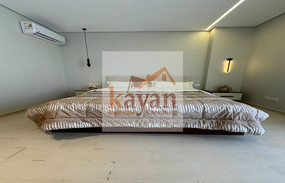 8 WhatsApp Image 2025-11-04 at 10.47. 07 (1). jpeg