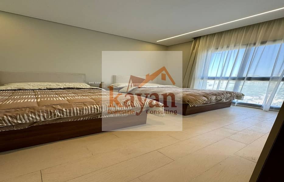 18 WhatsApp Image 2025-11-04 at 10.47. 13 (1). jpeg