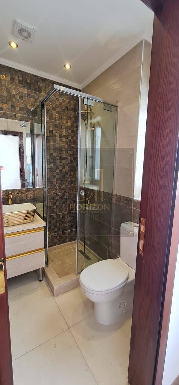 10 WhatsApp Image 2025-10-16 at 4.56. 11 PM (1). jpeg