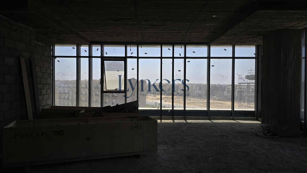 7 ef02fe67-60d9-4bda-a9d1-ded34268483b. jpg