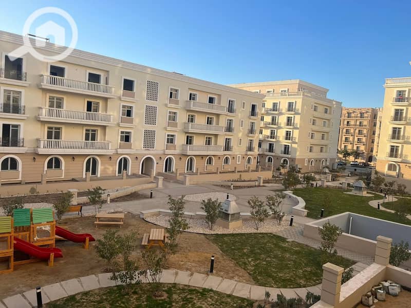 8 b8ca61cf-d7b1-4877-bd92-a7d7849311fd. jpg