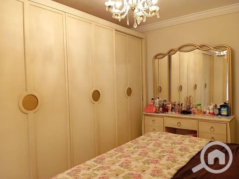 5 a486e989-27c6-42d9-ac96-ce33ae62b054. jpg