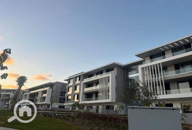 3 6948843-22f75o. jpg