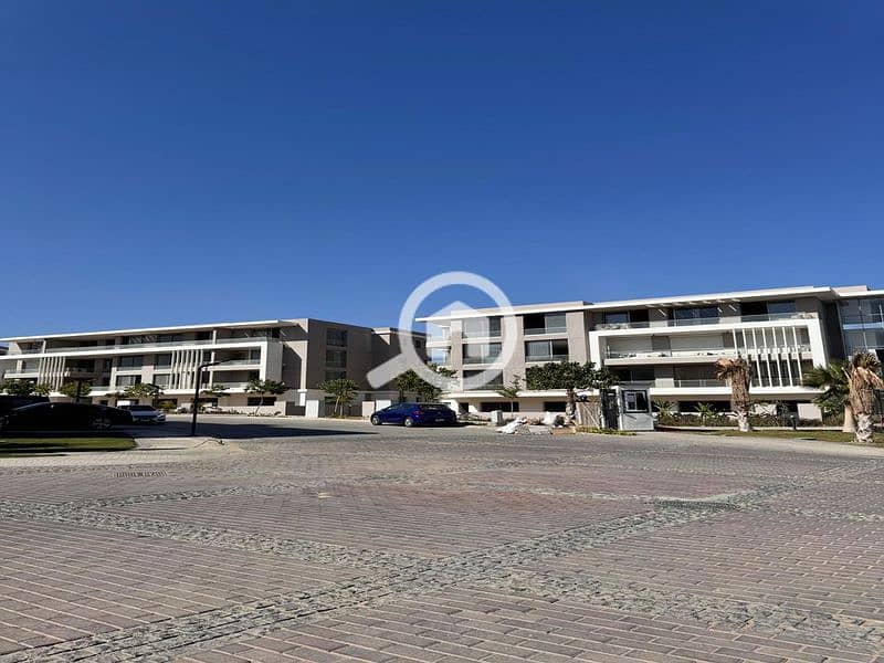 10 WhatsApp Image 2025-02-13 at 4.43. 19 PM (4)_800x600. jpg