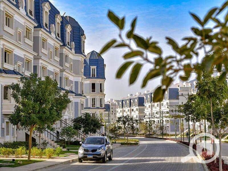 12 c74b778b-79db-4692-9c4a-3d6eed3e3a28. jpg