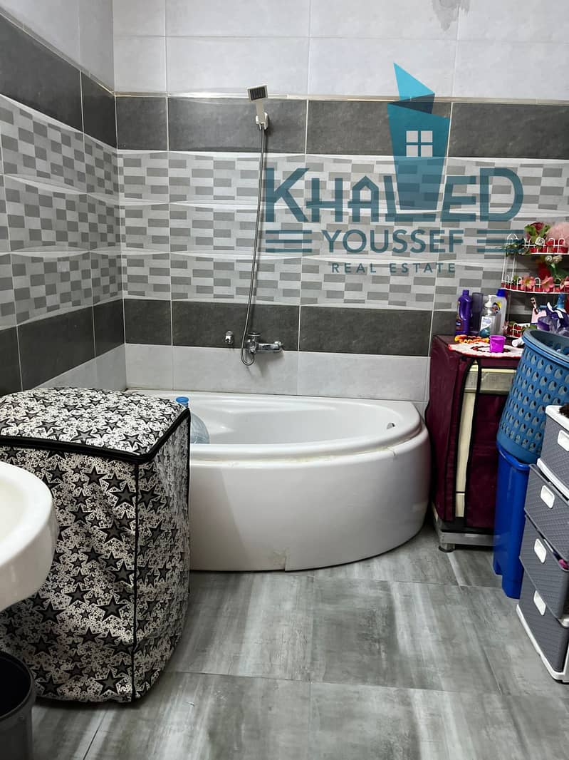 6 WhatsApp Image 2025-10-23 at 2.07. 35 PM. jpeg