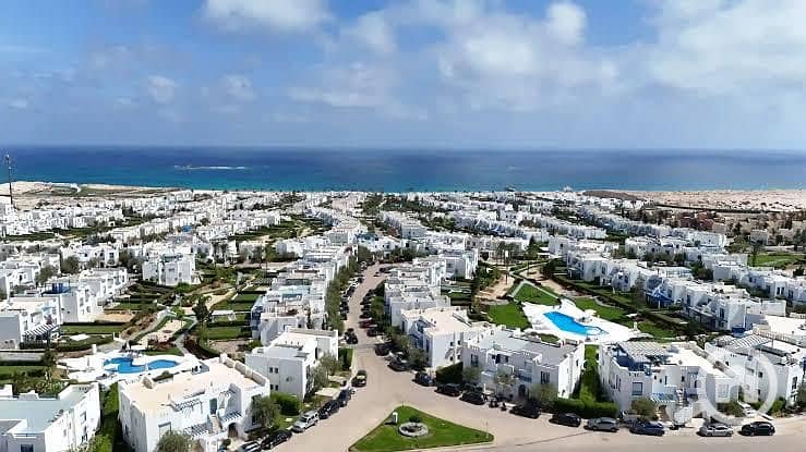 3 94ee3810-44a0-4d05-9c0b-8b765b8ad7d1. jpeg