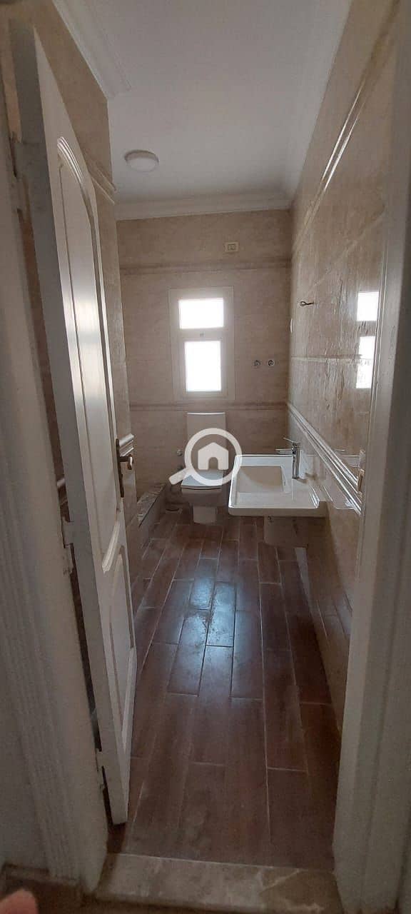 17 WhatsApp Image 2025-10-29 at 8.55. 08 PM. jpeg