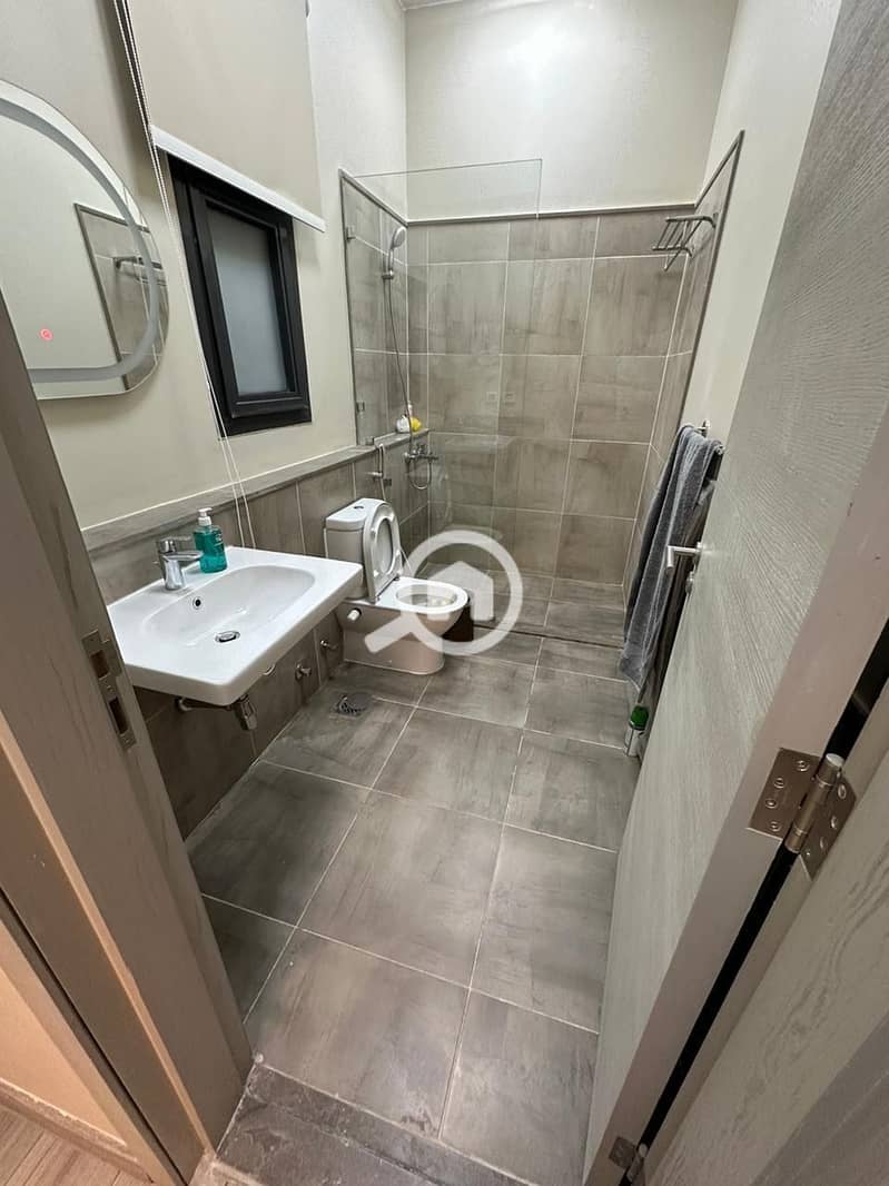 8 dbbe2fd2-a930-4883-919e-5ab2a663633d. jpeg