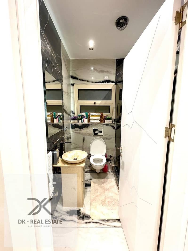 23 WhatsApp Image 2025-10-27 at 3.15. 14 PM (2). jpeg