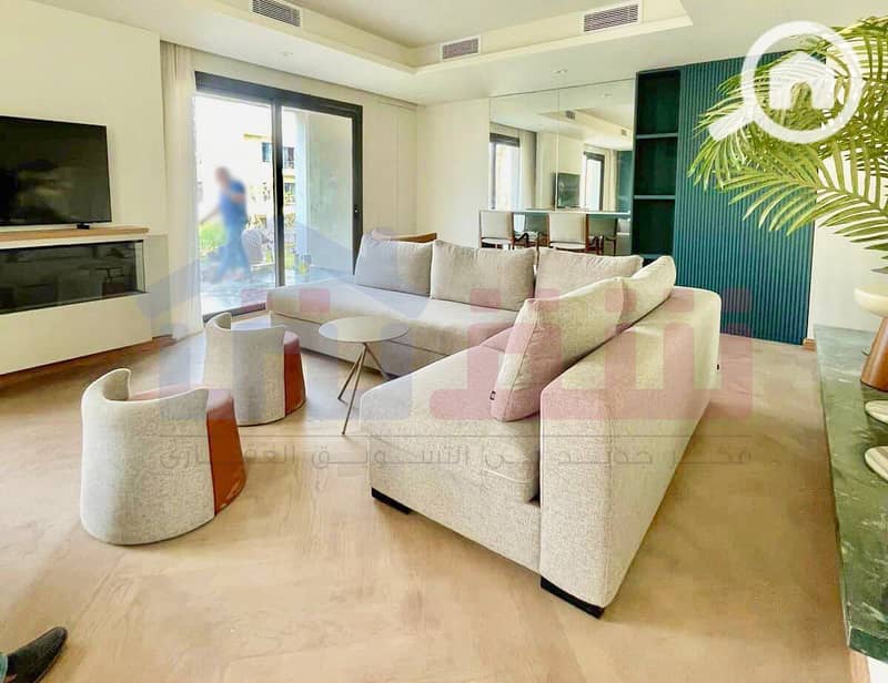 5 WhatsApp Image 2023-12-01 at 3.36. 41 PM (1). jpg