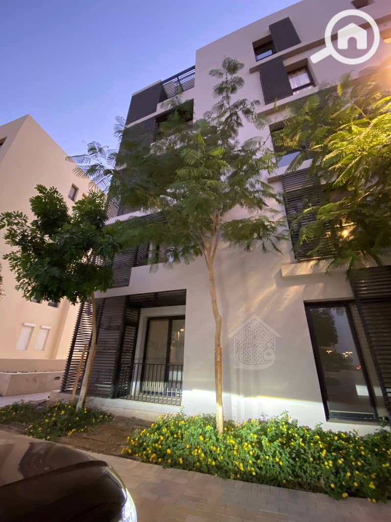 9 Background (2). png