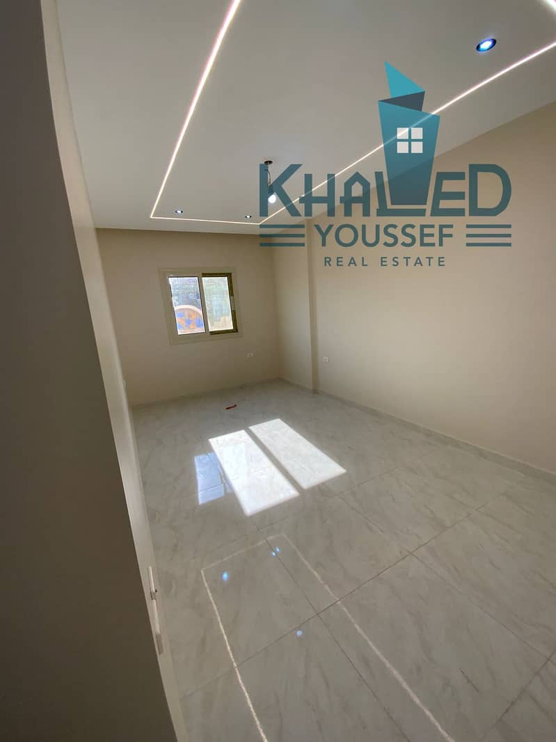 2 WhatsApp Image 2025-10-26 at 3.40. 25 PM. jpeg