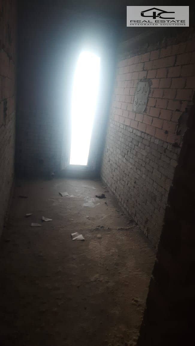 4 WhatsApp Image 2025-10-22 at 8.02. 18 AM (1). jpeg