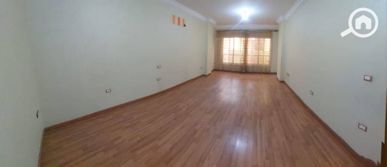 15 WhatsApp Image 2025-10-30 at 14.59. 41_543c7414. jpg