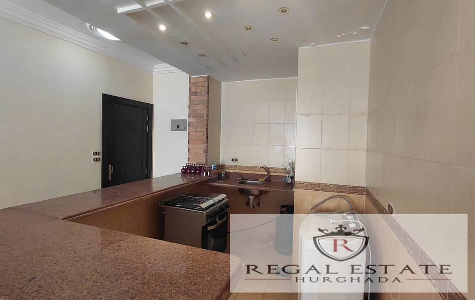 12 327a3739-c17c-451d-96bf-f122d771dad4. jpeg