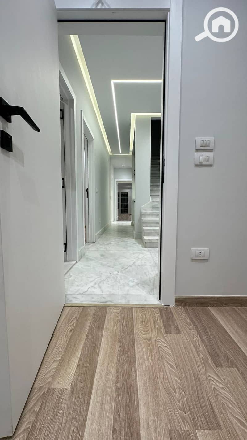 2 45d1f15b-d4c6-40e1-88ee-6a6da05ec761. jpeg