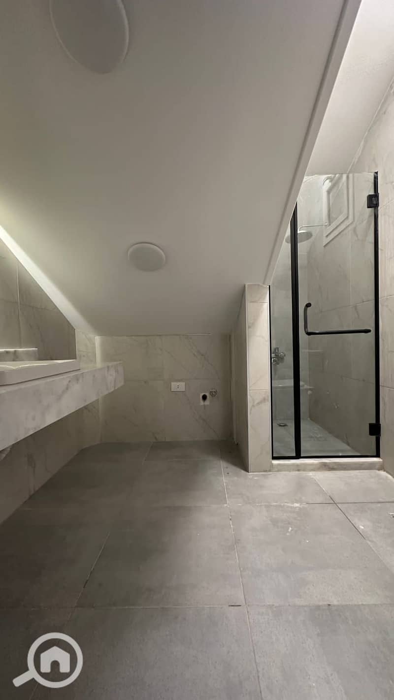 9 7959b69d-409a-4ba7-9f1d-a53e57052389. jpeg