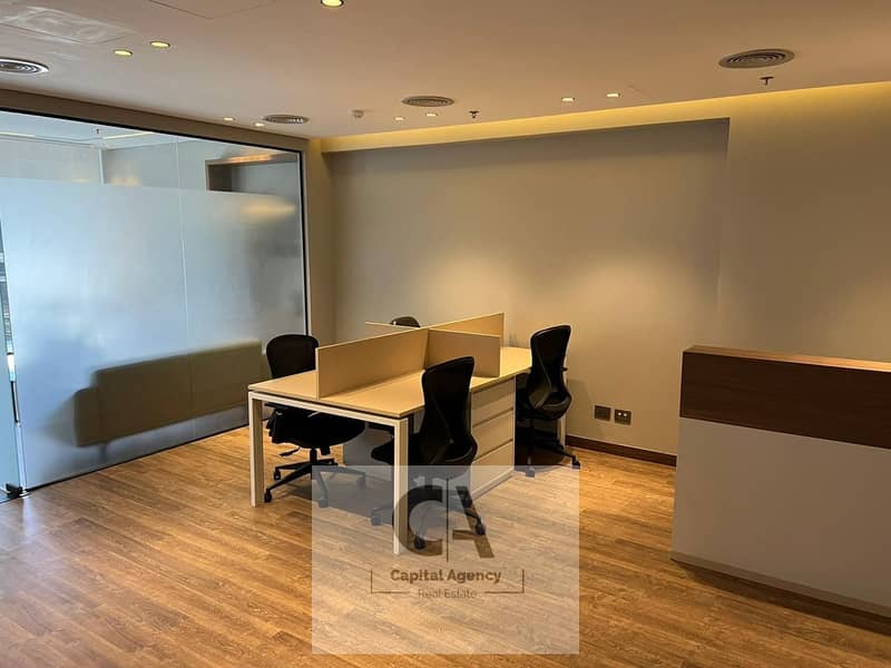 5 939b301c-a680-4fa1-af4d-1c43e4ef42f9. jpg