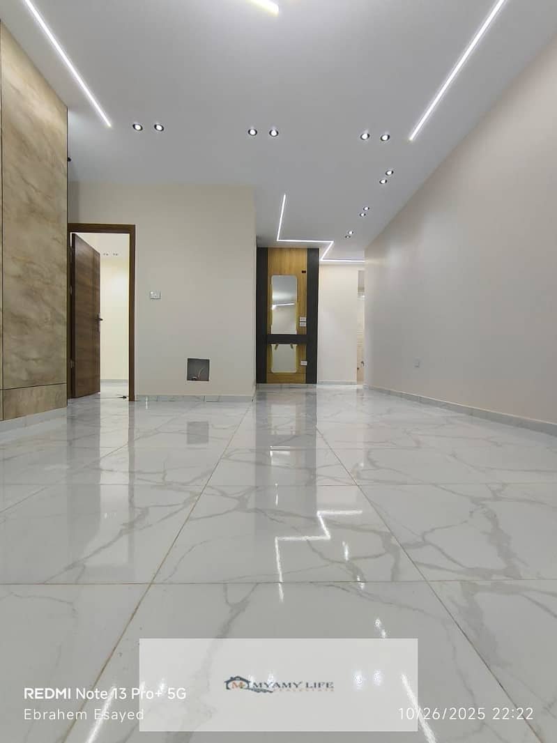 8 WhatsApp Image 2025-10-27 at 11.18. 04 AM (2). jpeg