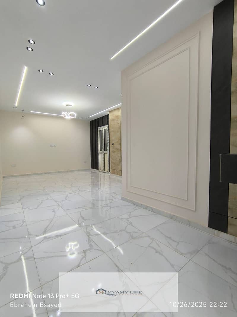 10 WhatsApp Image 2025-10-27 at 11.18. 05 AM (1). jpeg