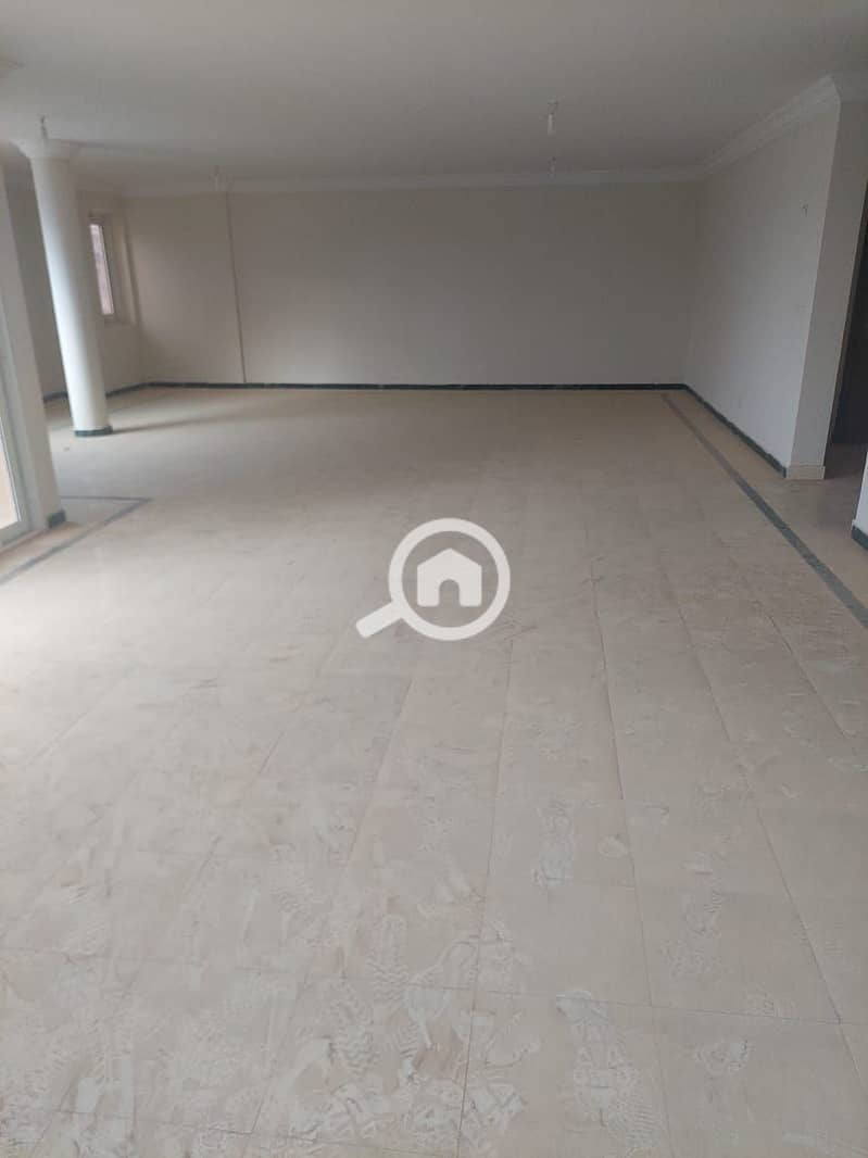 4 c59b7cd6-f417-4cb0-b573-e3fabe0228e8. jpeg