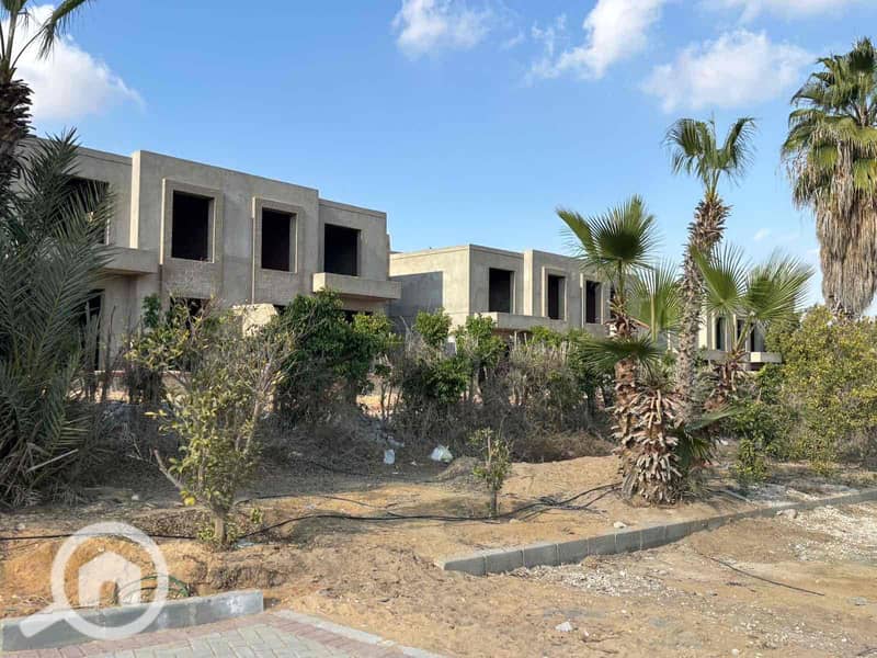 5 84f1c9f9-ceb2-4f71-bb56-fd72a52abb41. jpg