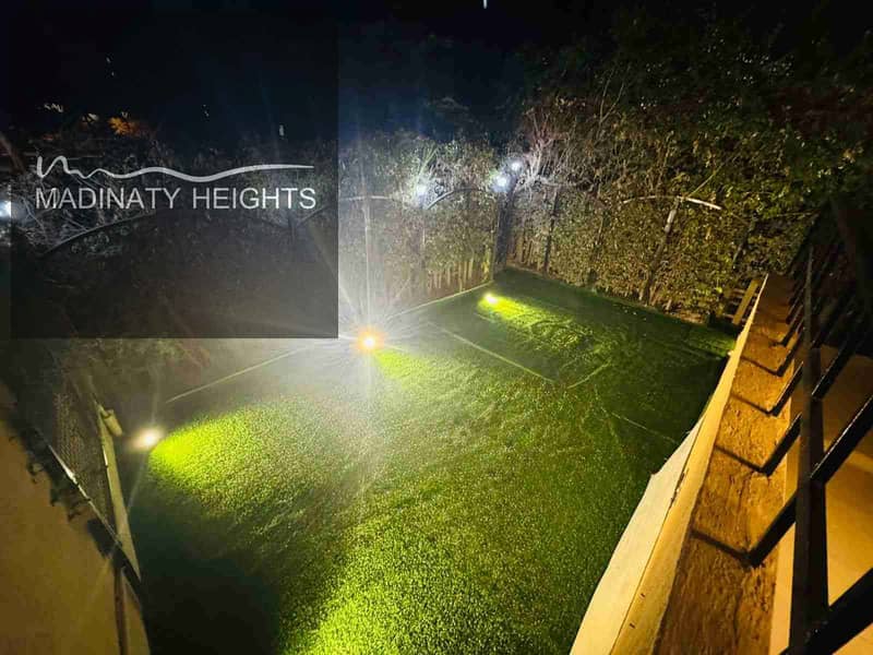 1000318396. jpg 1000318396. jpg