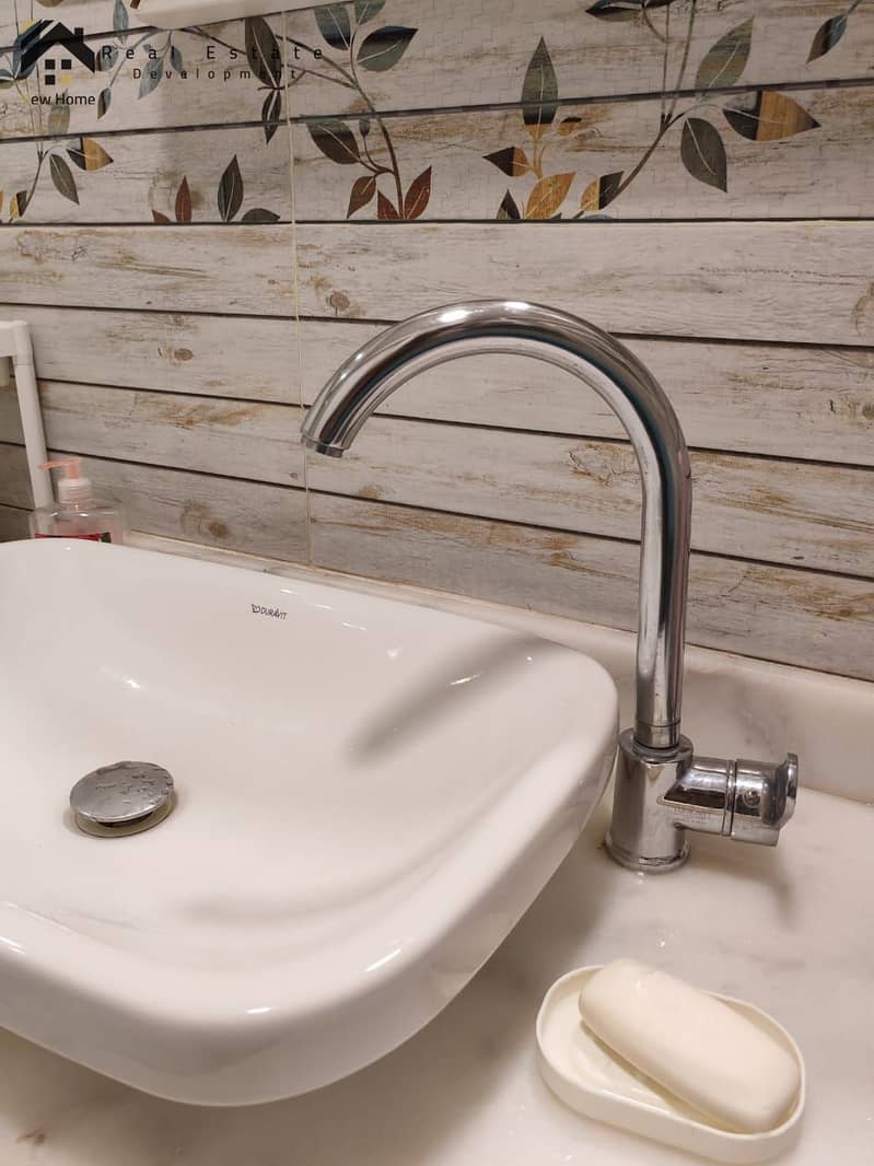 9 b5a8747d-942c-4ef4-8437-66e3daced35f. jpeg