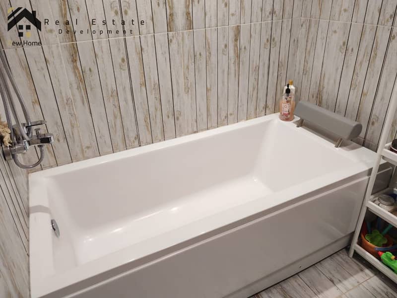 11 fd0f6f02-8fe6-488a-8ab6-379f69ee86ae. jpeg