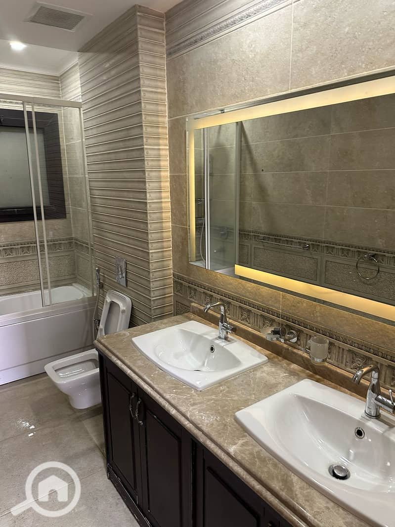 9 WhatsApp Image 2025-11-04 at 12.42. 31 PMر. jpeg