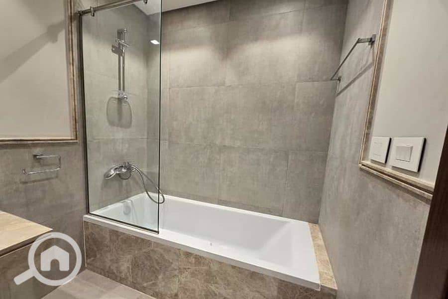 8 FB_IMG_1727600369846_900x600. jpg