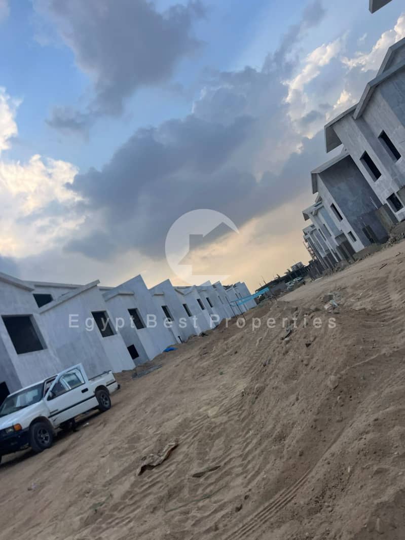 8 creek photos_page-0004. jpg