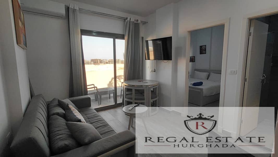 9 e6df632e-2844-4eca-90dc-8ffb61d29fc7. jpeg